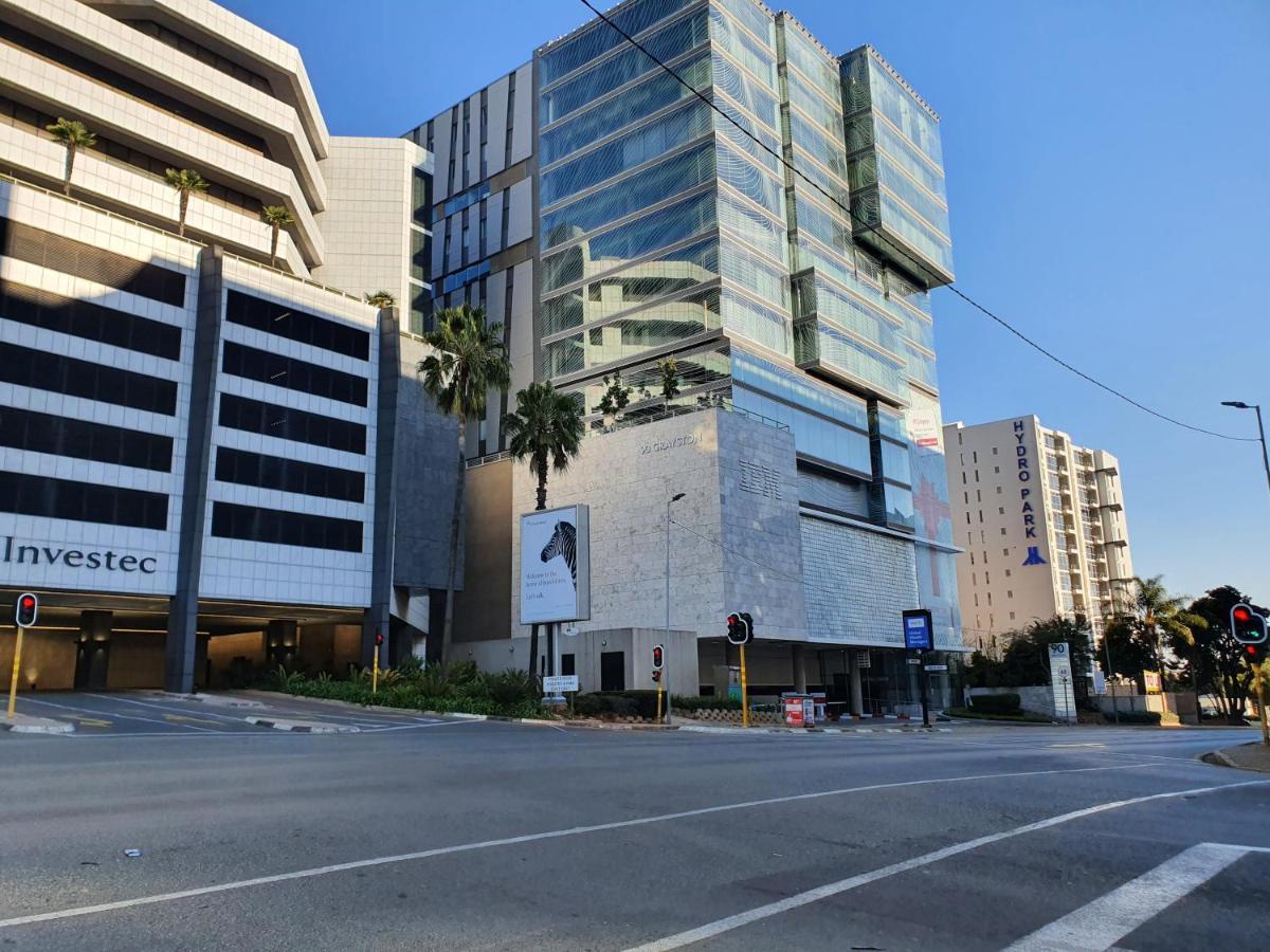 Westpoint Sandton Skyline Apartment Johannesburgo Exterior foto