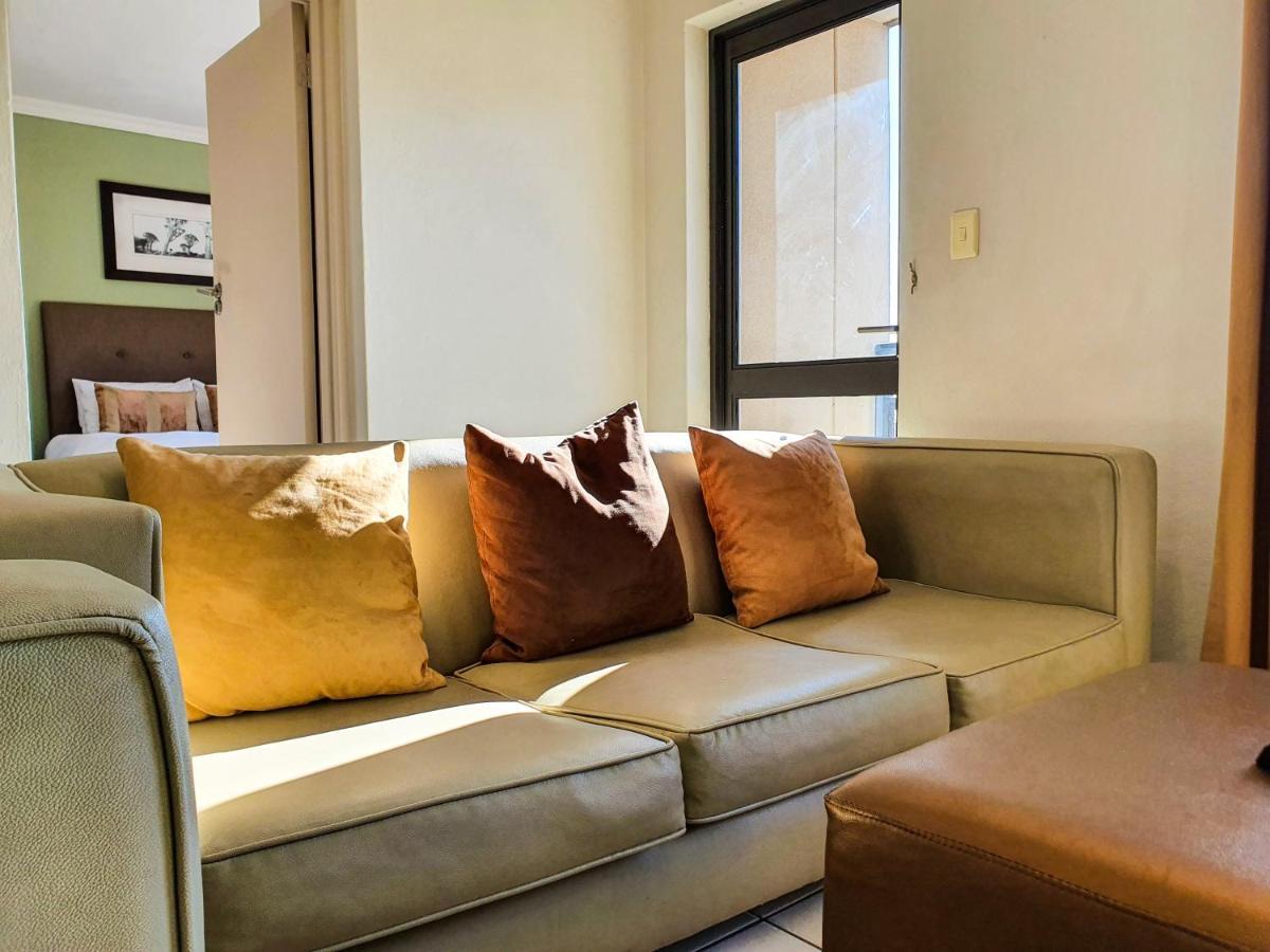 Westpoint Sandton Skyline Apartment Johannesburgo Exterior foto